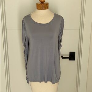 Harlowe & Graham Ruched sleeve top grey small